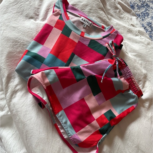 COLOR BLOCK Pajama Set - Picture 3 of 3